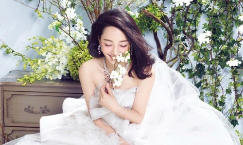 Lý Tiểu Nhiễm từng khổ vì tình xém bị hủy dung, 40 nhan sắc lại đọng lòng người - Hình 4