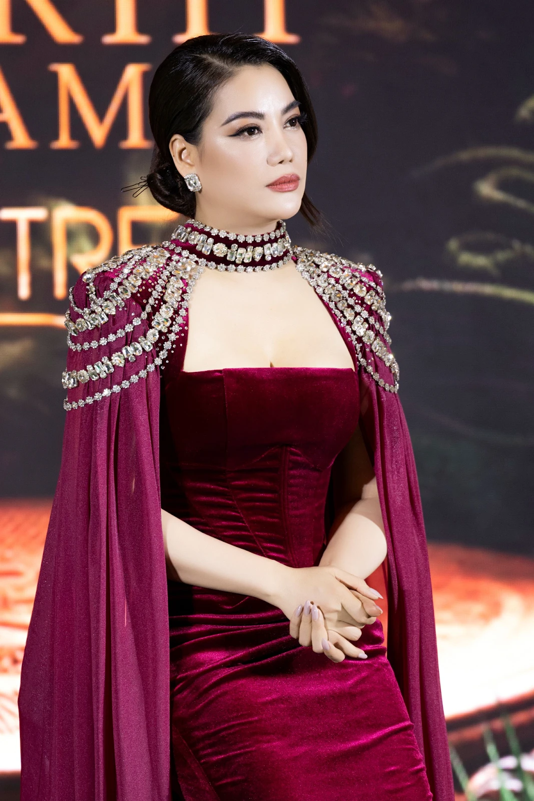 Trương Ngọc Ánh thừa nhận nợ nần, bán tháo tài sản, đã toang với tình trẻ? - Hình 4