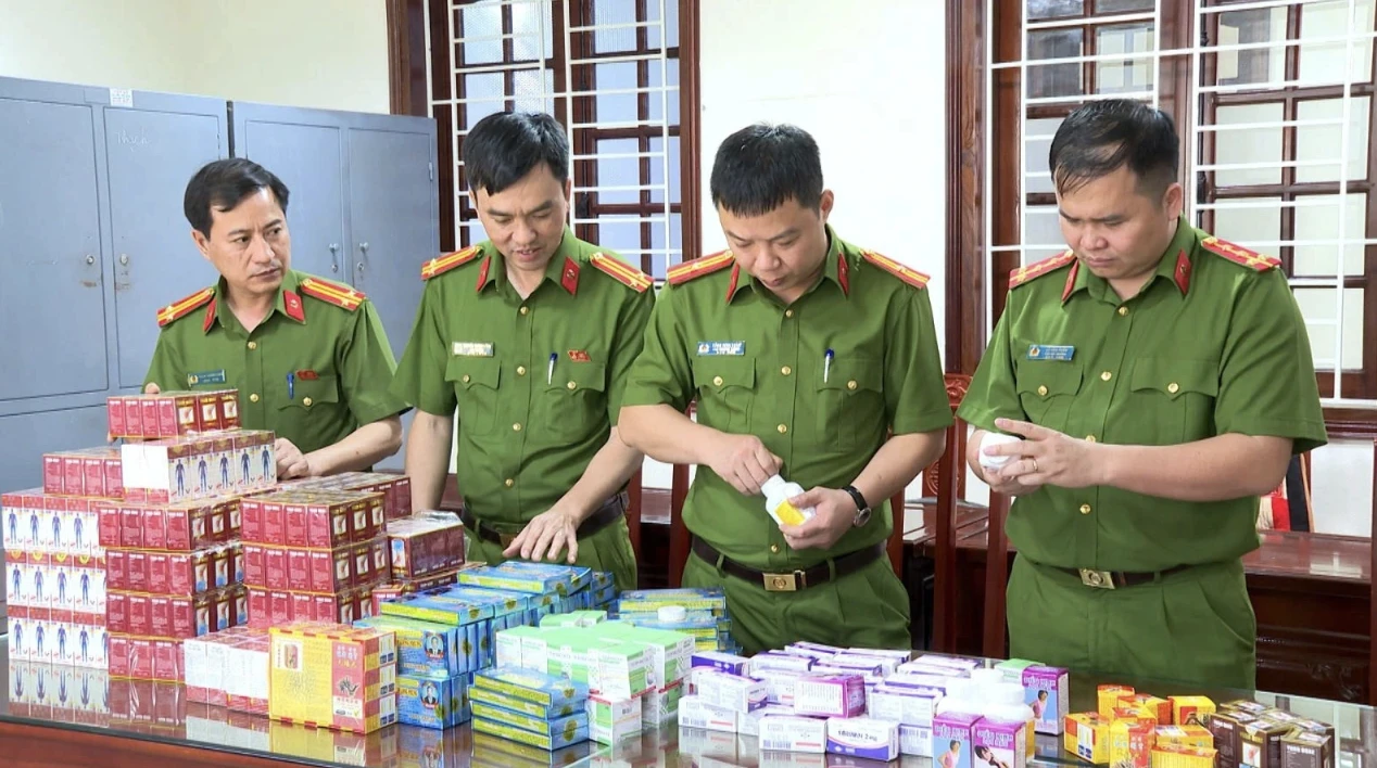 Vụ 21 loại thuố.c giả: hiện trường bẩn, không ai có chuyên môn, thành phần sốc - Hình 3