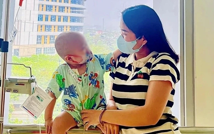 Mẹ Bắp nửa tỉnh nửa mê sau khi con trai qua đời, chính quyền phán câu sốc! - Hình 7