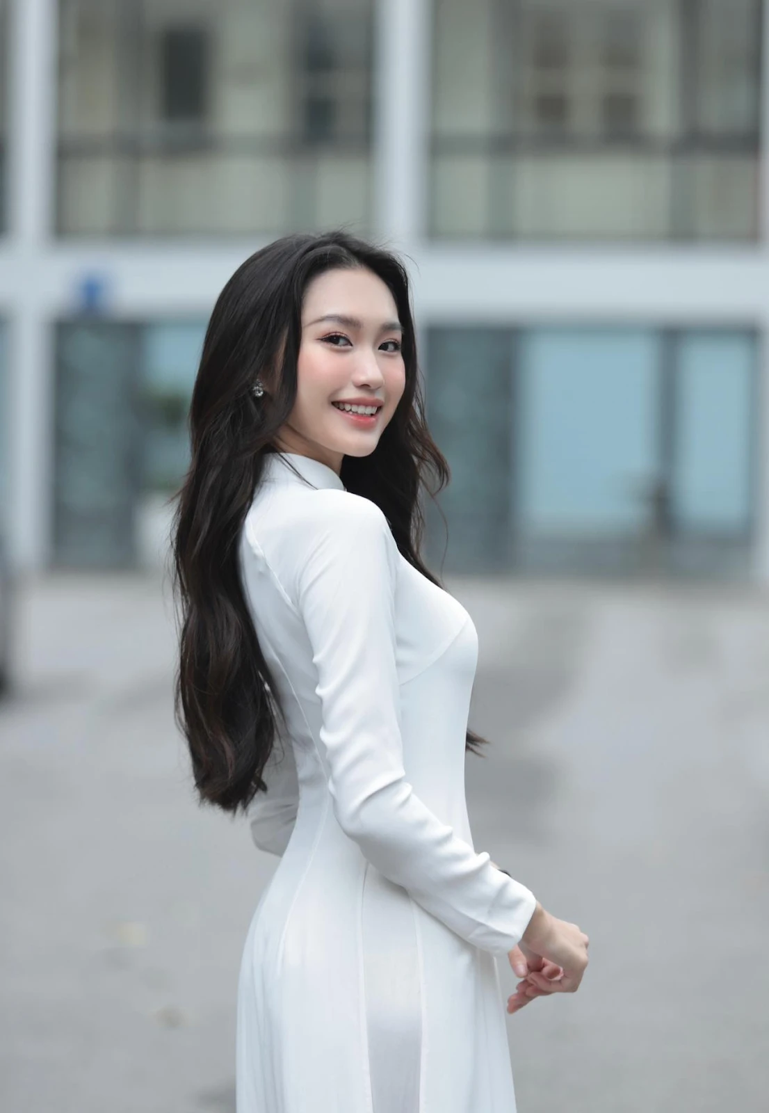 Vợ Văn Hậu lộ học vấn sốc, bị so sánh với vợ Quang Hải, liền tỏ rõ thái độ - Hình 4