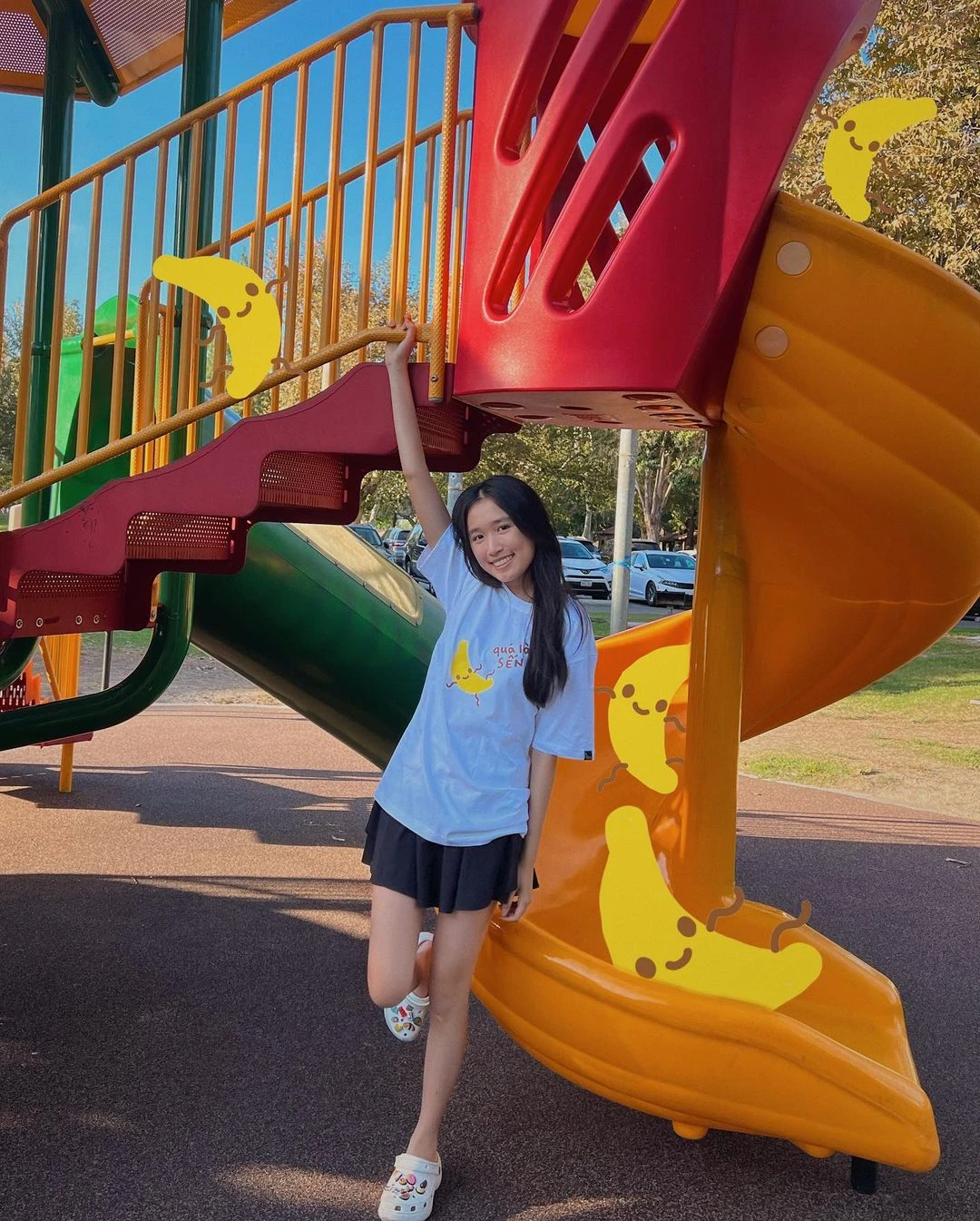Jenny Huỳnh, Chao: Học giỏi ngang nhau, xinh đẹp, nhưng hơn nhau 1 điều này! - Hình 5