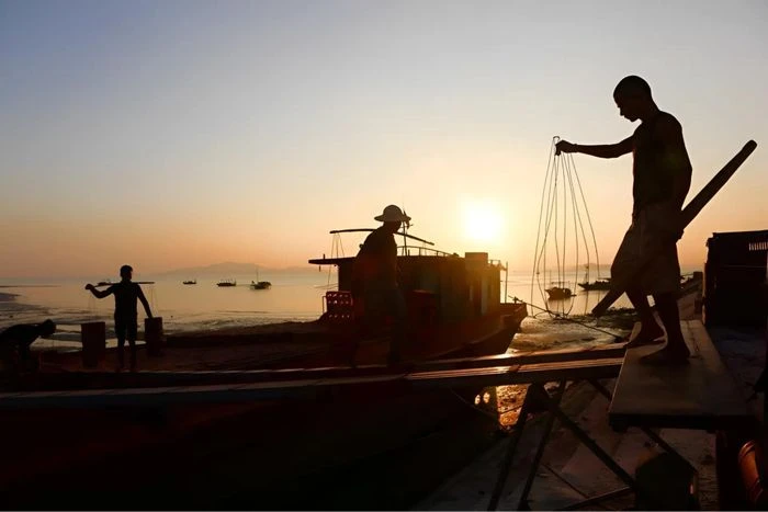 Những địa điểm không thể bỏ qua khi tới du lịch tại Đảo Quan Lạn - Hình 3