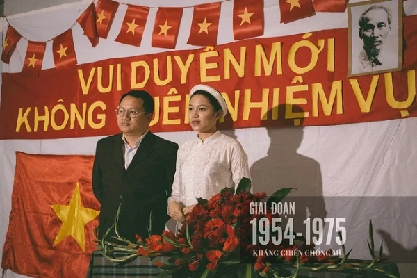 Độc lạ đám cưới 1975: cựu QN định tình bằng dụng cụ làm nông, kết bất ngờ - Hình 6