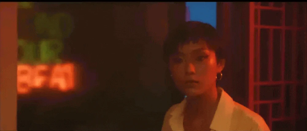 Mỹ nhân phim Địa Đạo: Từng là nàng thơ của Sơn Tùng M-TP, có nụ hôn nóng bỏng với Noo Phước Thịnh - Hình 3