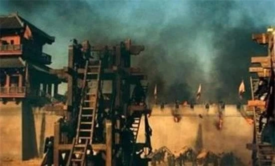Rùng mình cách binh sĩ xưa giải quyết sinh lý, đáng thương nhất là người này - Hình 6