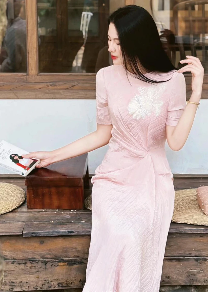 5 gam màu ai cũng mặc hè này - Hình 4