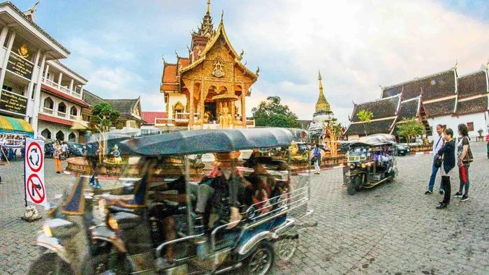 Du khách phải khai báo online trước khi đến Thái Lan - Hình 1