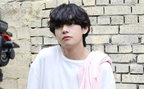 V (BTS) bị lợi dụng hình ảnh trái phép, công ty phản ứng gay gắt, ARMY bức xúc - Hình 5