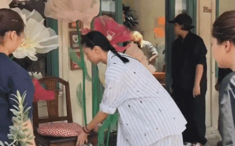 Cú lia camera 10 giây để lộ chuyện sao nữ Vbiz và chồng kém 11 tuổi sắp đón con đầu lòng? - Hình 2