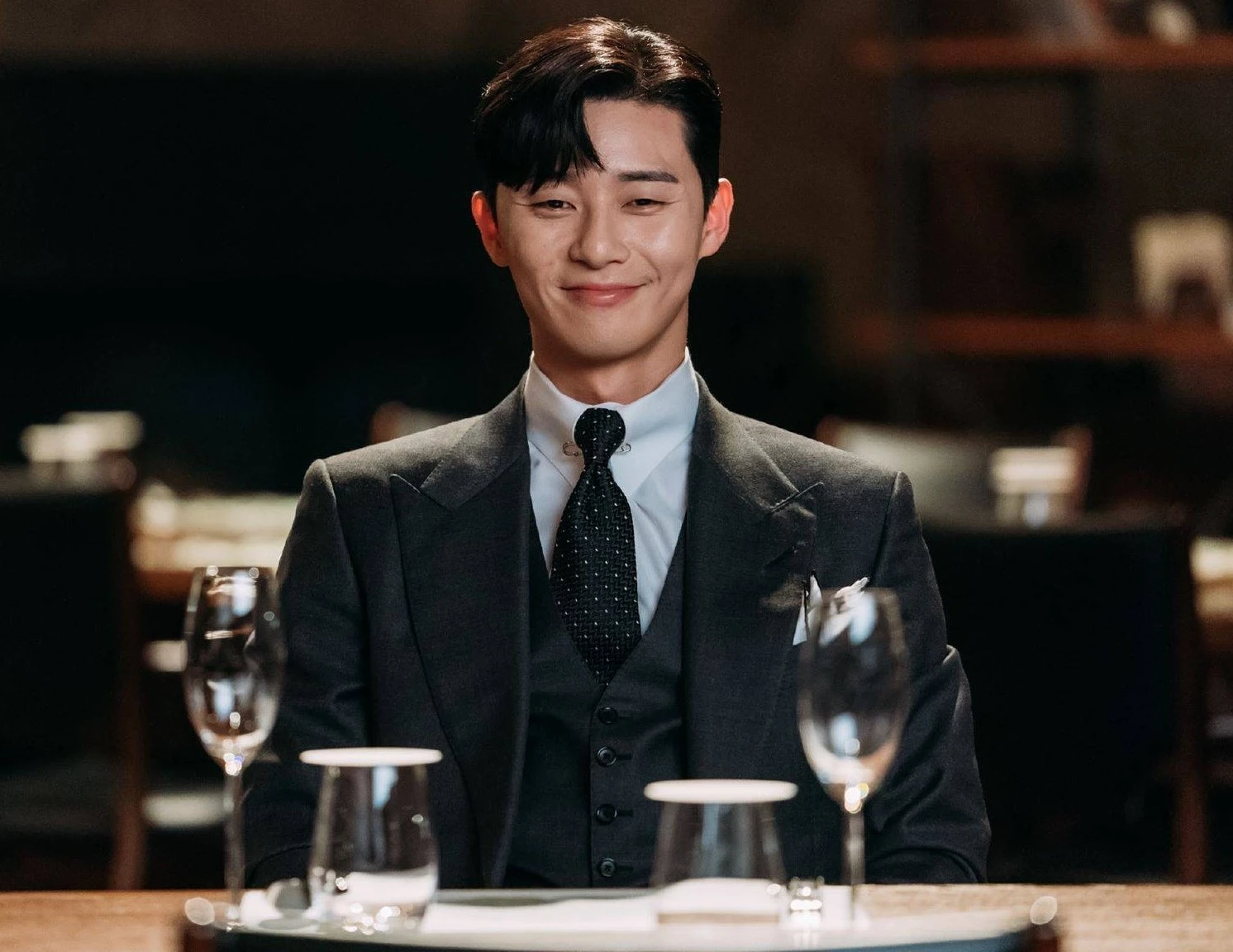 Park Seo Joon: từ anh chồng quốc dân đến người hùng của các tr.ẻ e.m u não - Hình 1