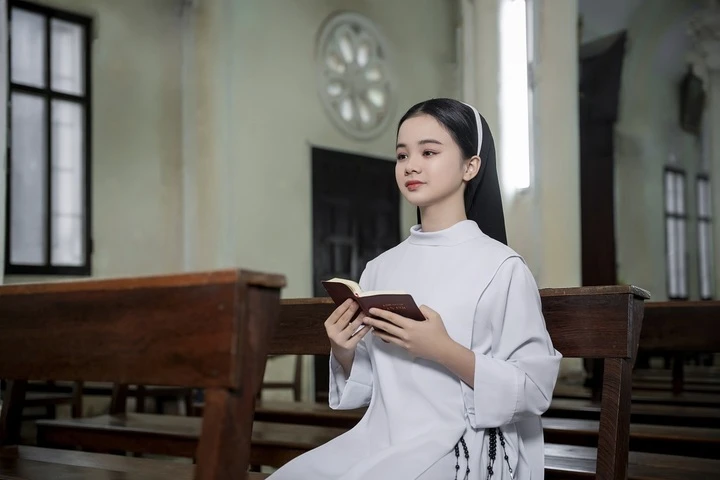 Maika Ngọc Khánh: triển vọng model Việt, vinh dự được tham gia LHP Cannes là ai? - Hình 5