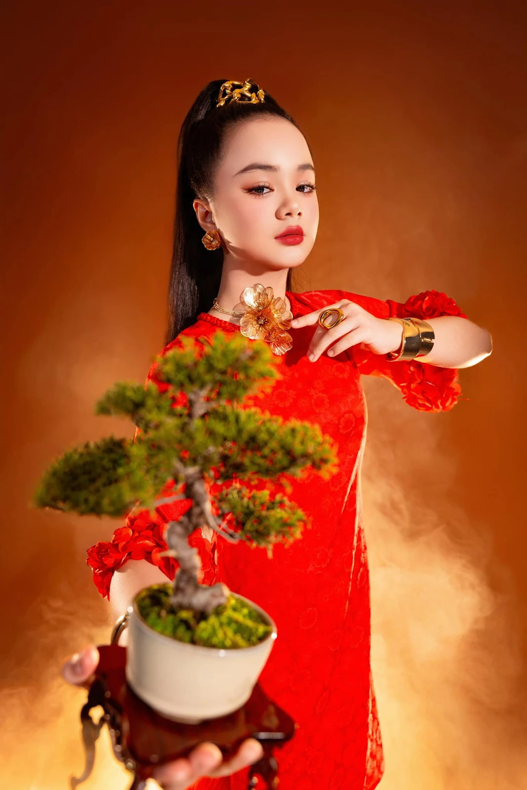 Maika Ngọc Khánh: triển vọng model Việt, vinh dự được tham gia LHP Cannes là ai? - Hình 2
