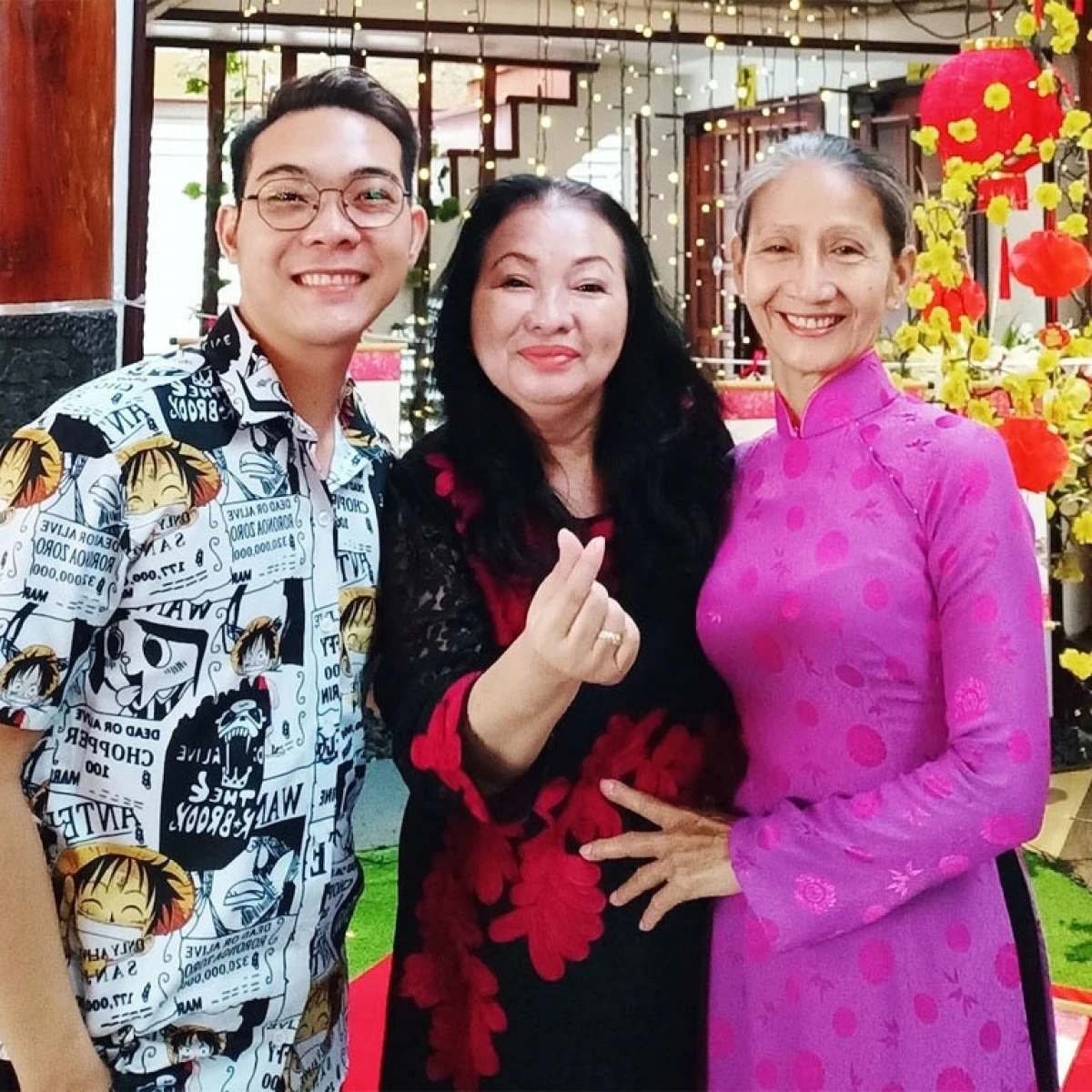 Lệ Hằng U70 nhan sắc tuyệt đối điện ảnh, dùng lá phổi nuôi 4 đứa con thành tài - Hình 12