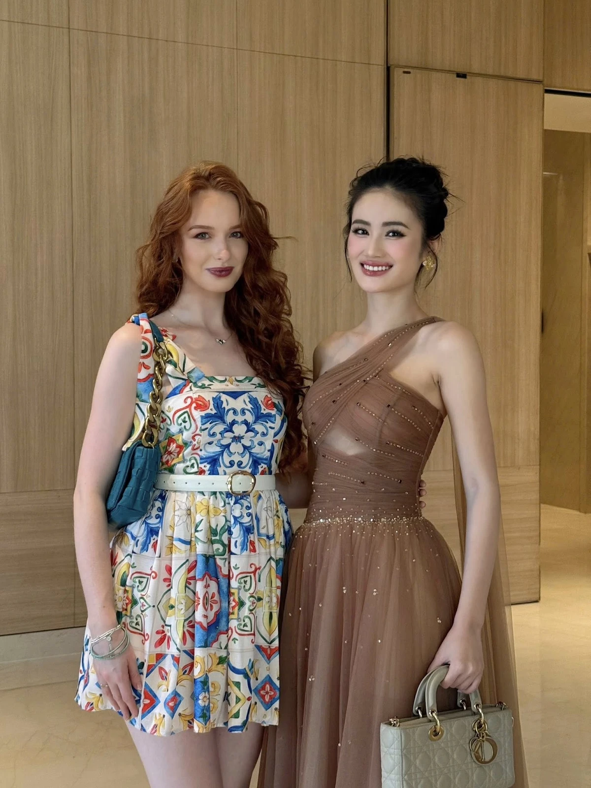 Miss World 2025: thí sinh chuyển style bình dị, Ý Nhi giữ chuỗi khoe dáng sốc - Hình 6