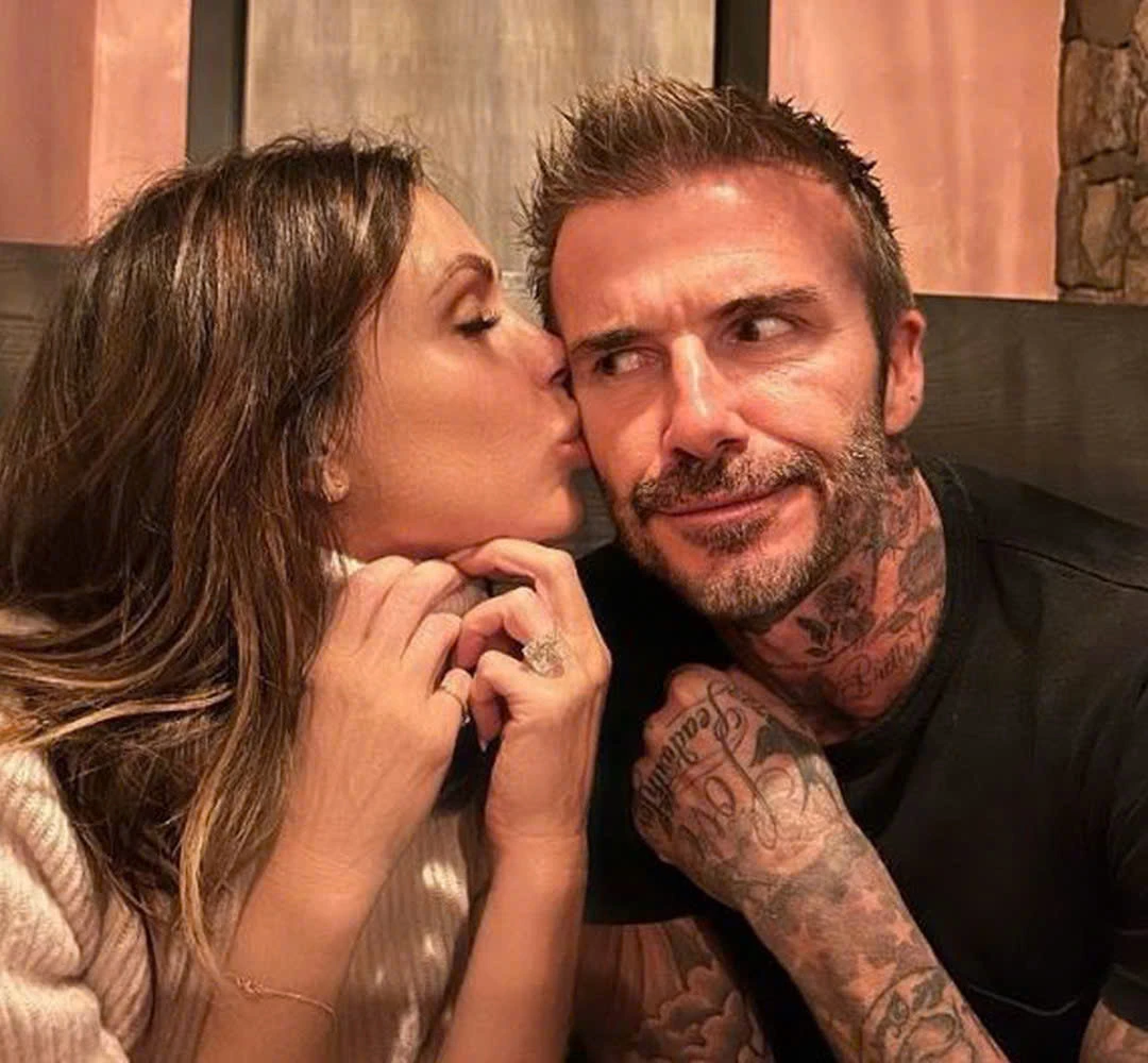 Romeo Beckham Kim Turnbull: Cuộc tình xót và vết xước trong lòng anh trai - Hình 5