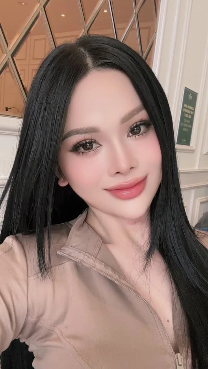 OTP hot nhất MIQ khoá môi, công khai tình cảm, giật spotlight Hà Tâm Như? - Hình 8