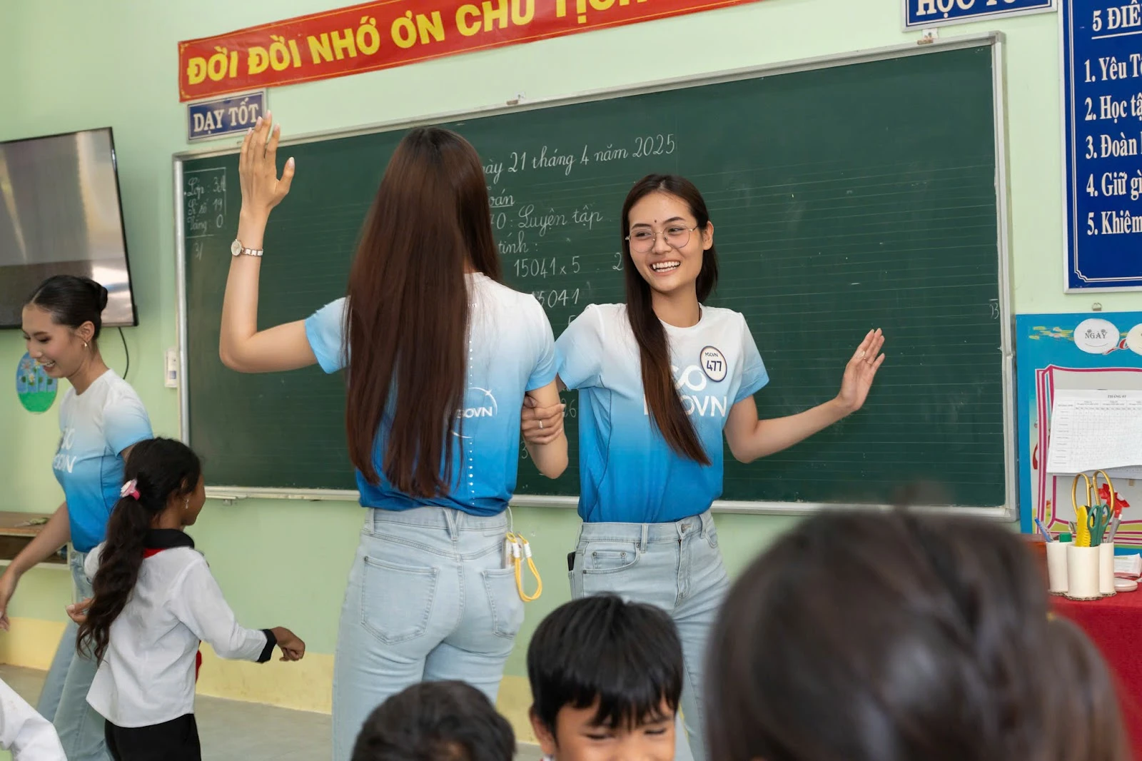 Phạm Phan Y Hạ: Quán quân The Next Face chuyển mình đến Miss Cosmo Vietnam 2025 - Hình 7