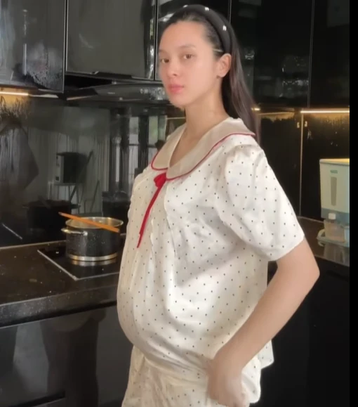 Thót tim khoảnh khắc Quỳnh Lương té ngã ngay trước thềm nhà khi đang mang thai 6 tháng - Hình 3