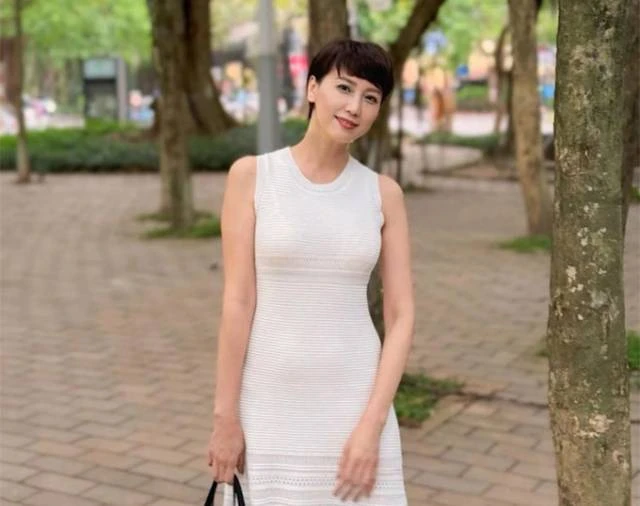 Mẹ vợ Đoàn Văn Hậu lại gây sốt, hồi xuân, bố vợ bơ, lại mất tích bí ẩn? - Hình 3