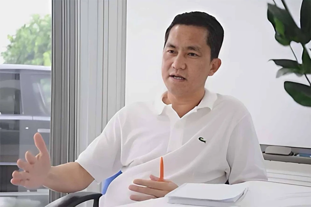 Ngọc Sơn đăng ảnh cuối đời, tiễn biệt CEO Hồ Nhân, hé lộ mối quan hệ khó ngờ - Hình 1