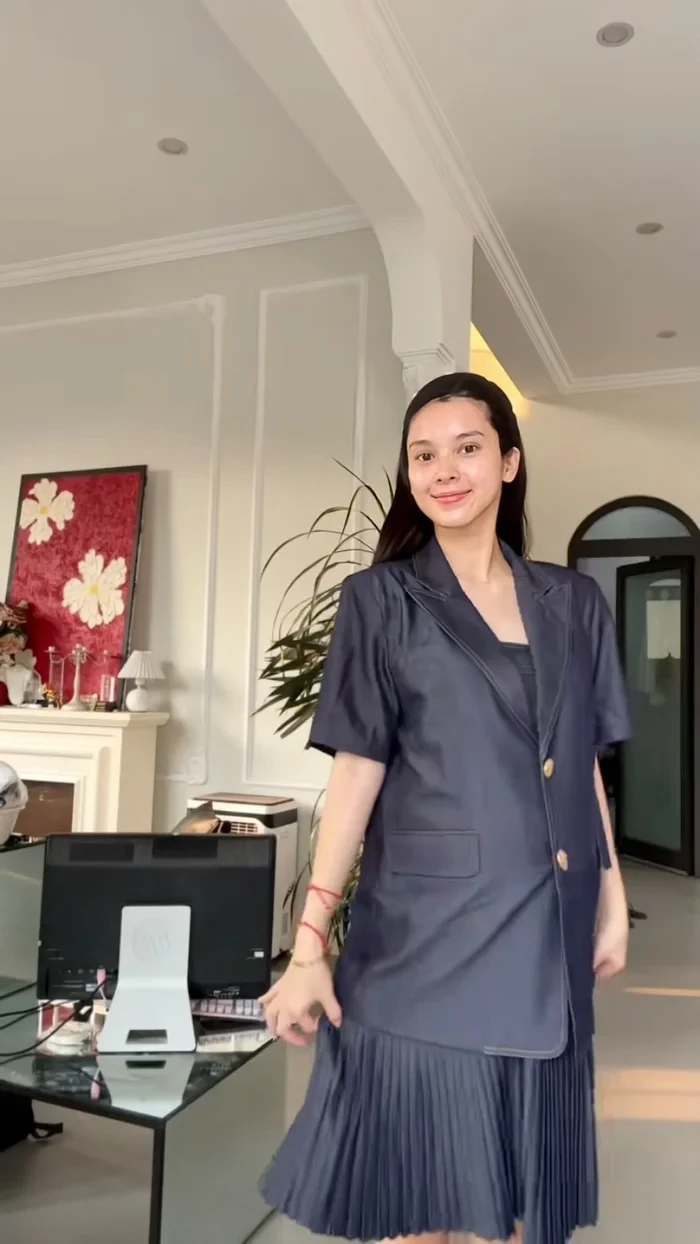 Quỳnh Lương bỗng té ngã khi mang thai 6 tháng, ngồi im bất động, CĐM hoảng hốt - Hình 3