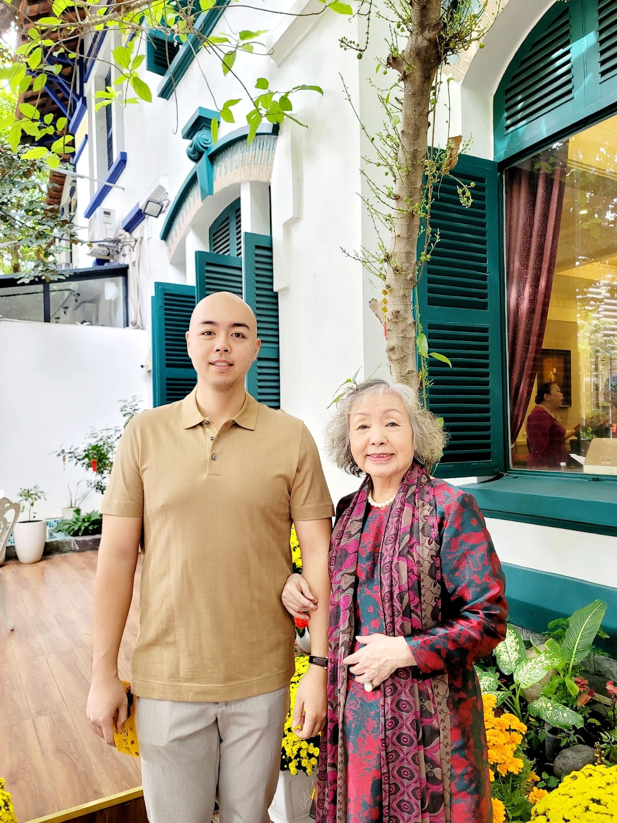 Gia tộc Kim Sơn mà CEO nương tựa ở rể: 3 thế hệ tài giỏi, cực kín tiếng - Hình 9