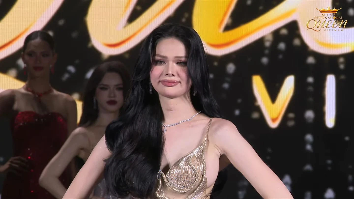 Ha Tam Nhu exposed suspicions of buying the award, Huong Giang cleared the way, fans demanded justice - Photo 5
