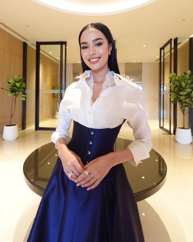 Miss World 2025: đại diện Thái lên đồ bó sát nhức mắt, bị quốc tế trừ điểm? - Hình 3