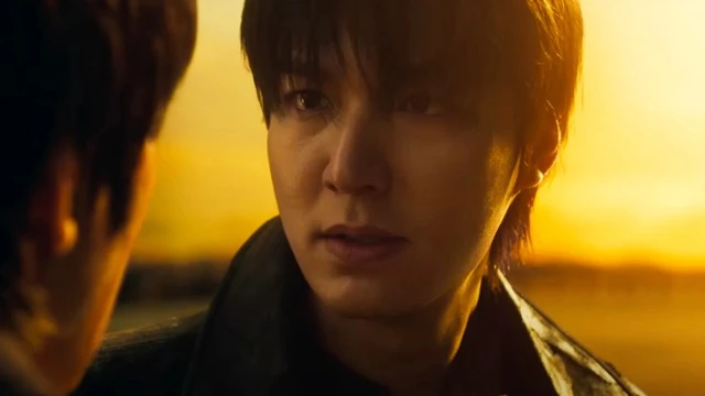 Toàn Trí Độc Giả: Jisoo vừa hiện hình đã bị mắng, Lee Min Ho thảm hơn, vì sao? - Hình 5
