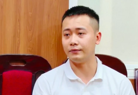 Trụ cột team châu Phi về VN lo liệu cho Quang Linh, chị gái hé lộ 1 điều - Hình 6