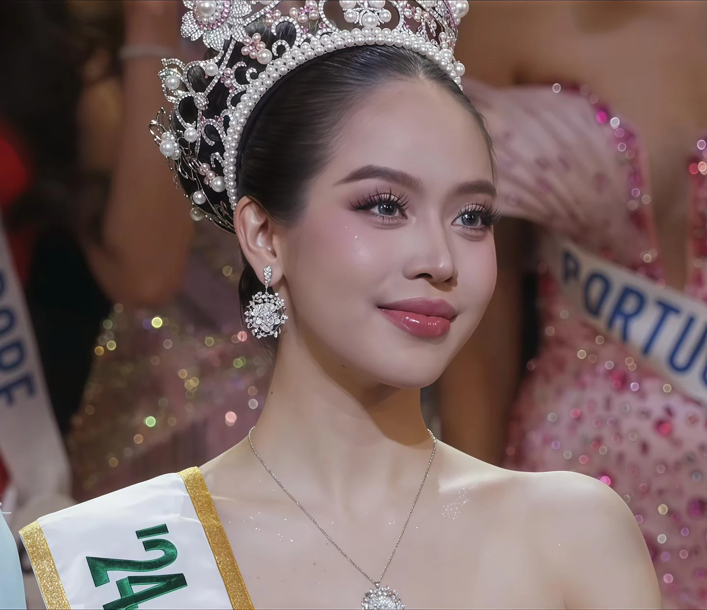 Ý Nhi được Ấn Độ ưu ái, phát tín hiệu Thùy Tiên, vẫn bị anti quốc tế gạch tên - Hình 7