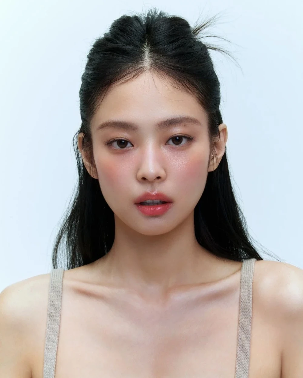 Mặt mộc Blackpink qua AI: Jisoo lộ dấu hiệu lão hoá, Lisa - Jennie sắp già? - Hình 3