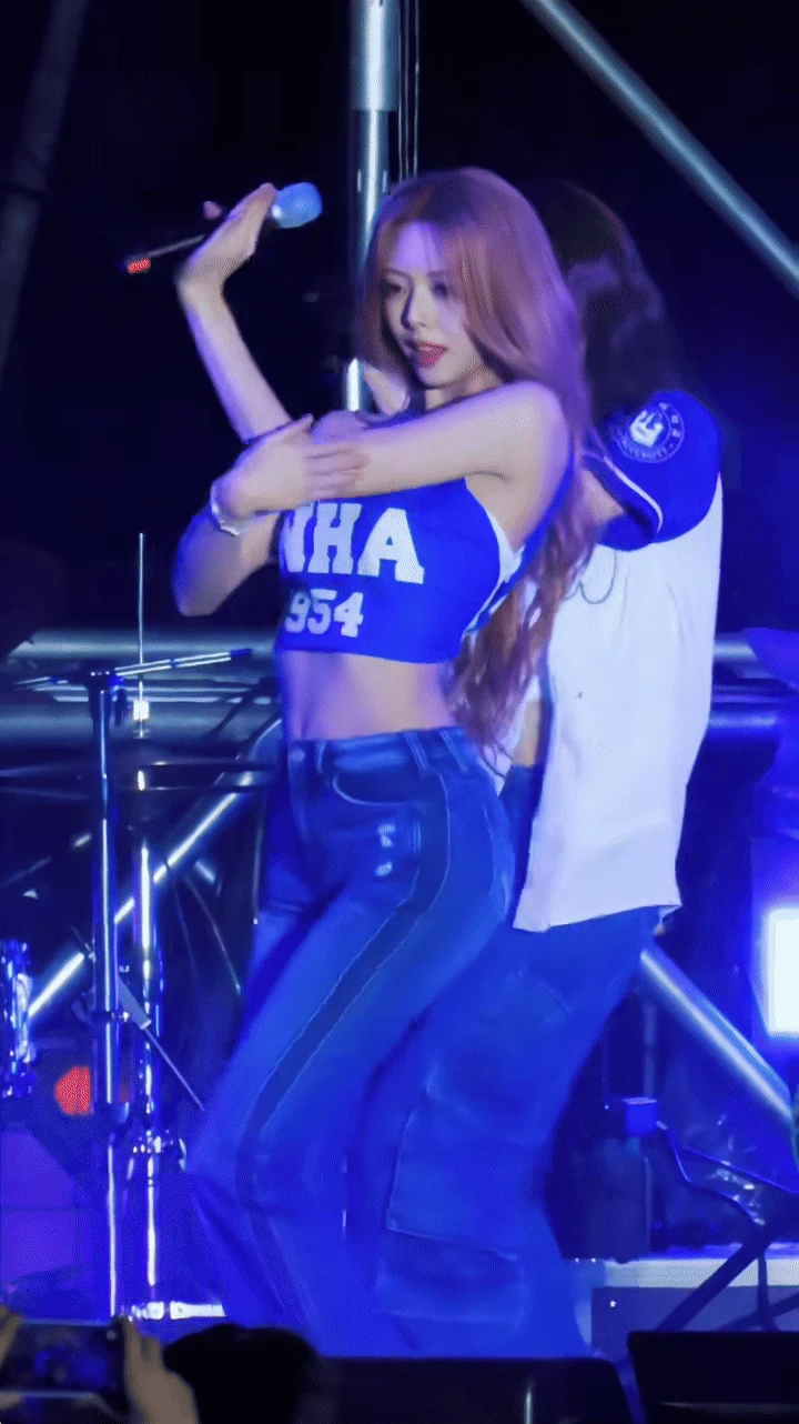 Ngoại hình giả dối của pick me girl mạnh nhất Kpop - Hình 2