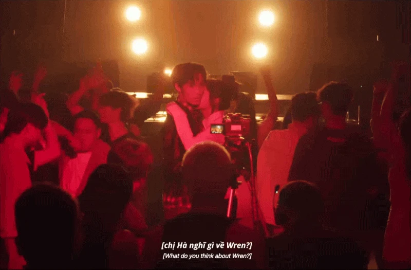 Rộ video Wren Evans hôn đắm đuối 1 cô gái, còn có phản ứng lạ gây tranh cãi? - Hình 6