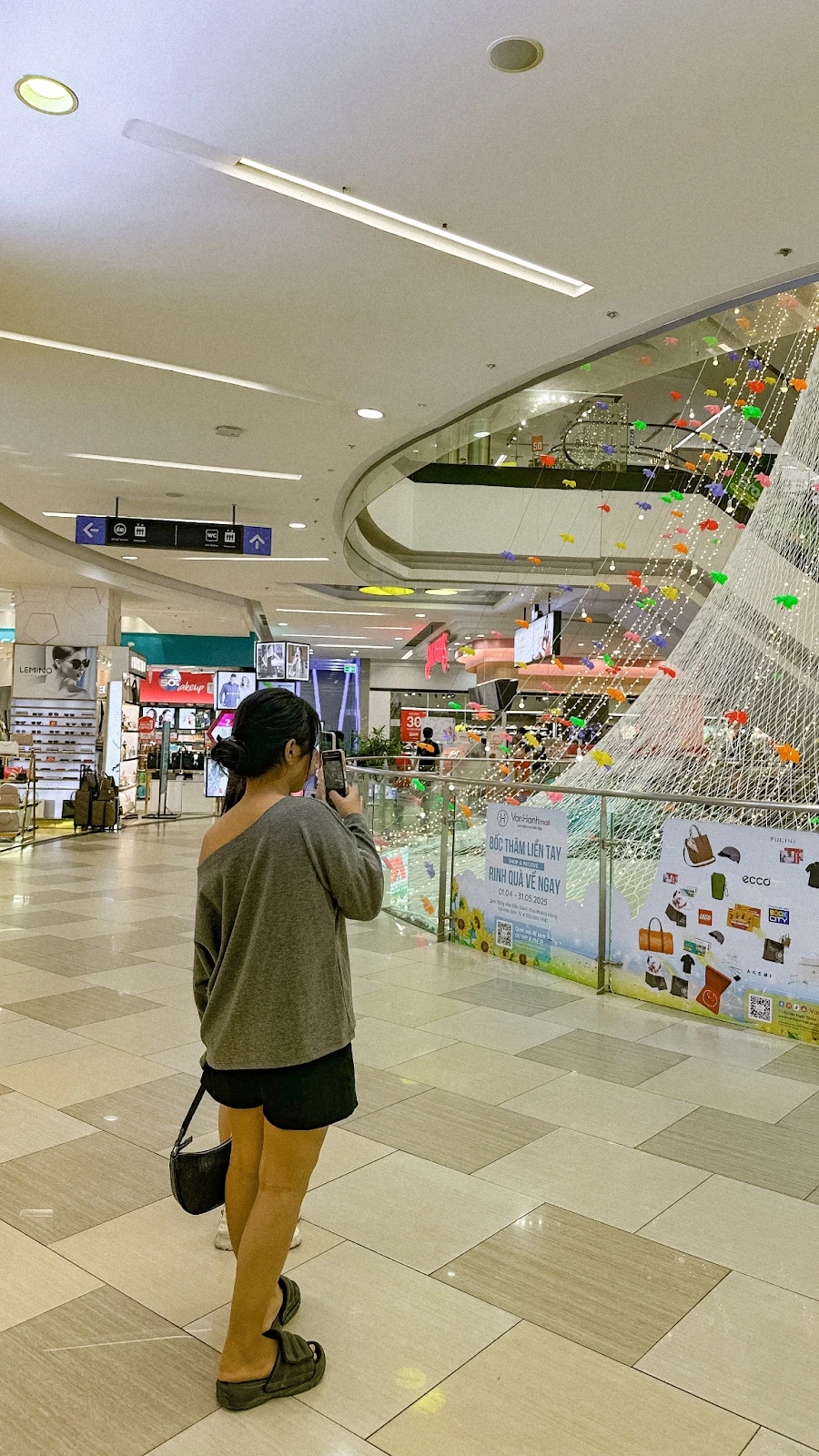 Vạn Hạnh Mall sau 3 vụ rúng động: Ai đến cũng vô thức làm 1 việc hệt nhau - Hình 7