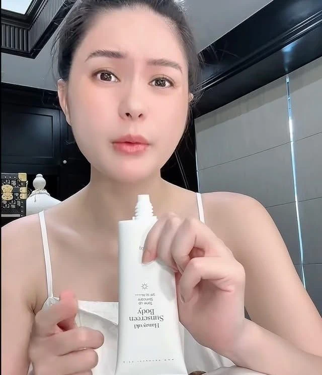 Bộ Y Tế sờ gáy Đoàn Di Băng lần 2, thu hồi toàn bộ lô kem chống nắng - Hình 1