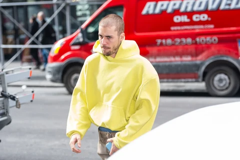 Justin Bieber suy tàn vì ăn chơi, bán tháo tài sản trả nợ, lộ nguyên nhân sốc? - Hình 4