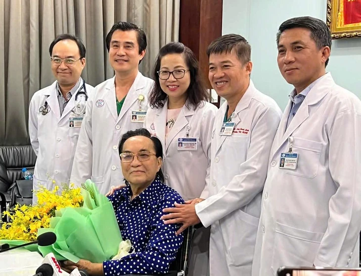 NSND Thanh Tuấn nửa đời tài hoa, tuổ.i xế chiều sưng phù trên giường bệnh - Hình 4