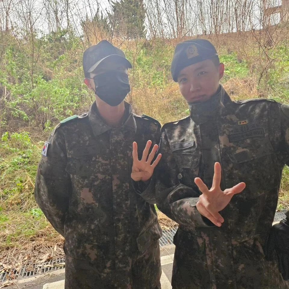 V(BTS) nghi lén lút với người có bạn trai, ARMY bức xúc truy lùng nữ chính - Hình 6