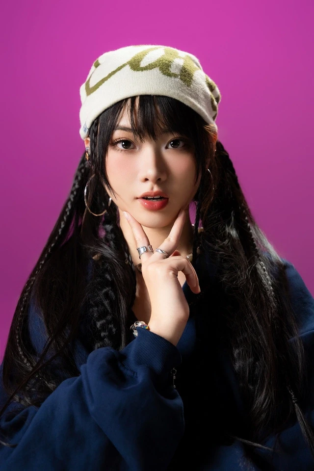 Ánh Sáng AZA: Nhỏ nhất Em xinh, 12 tuổ.i làm idol, 1 mình sang TL thi sống còn - Hình 7