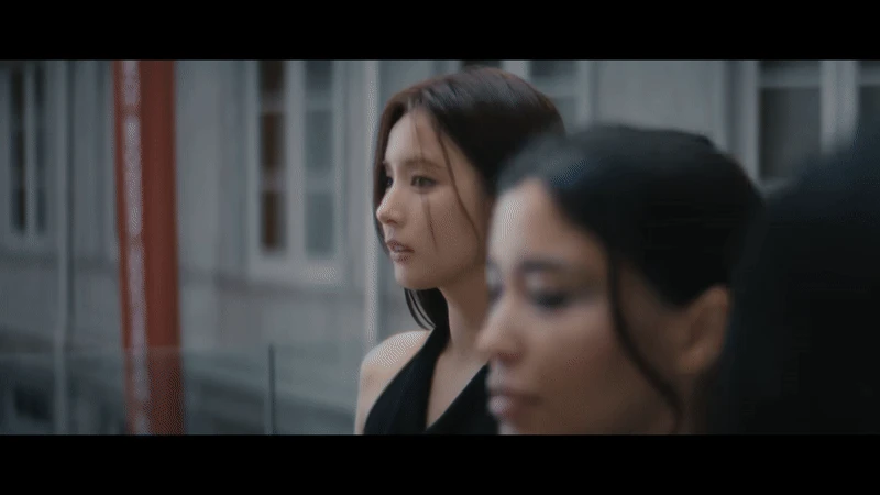 Mỹ nhân khiến thành viên BTS đổ gục: Visual được khát khao nhất Hàn Quốc, đơ đến mấy vẫn được tha thứ vì quá đẹp - Hình 1