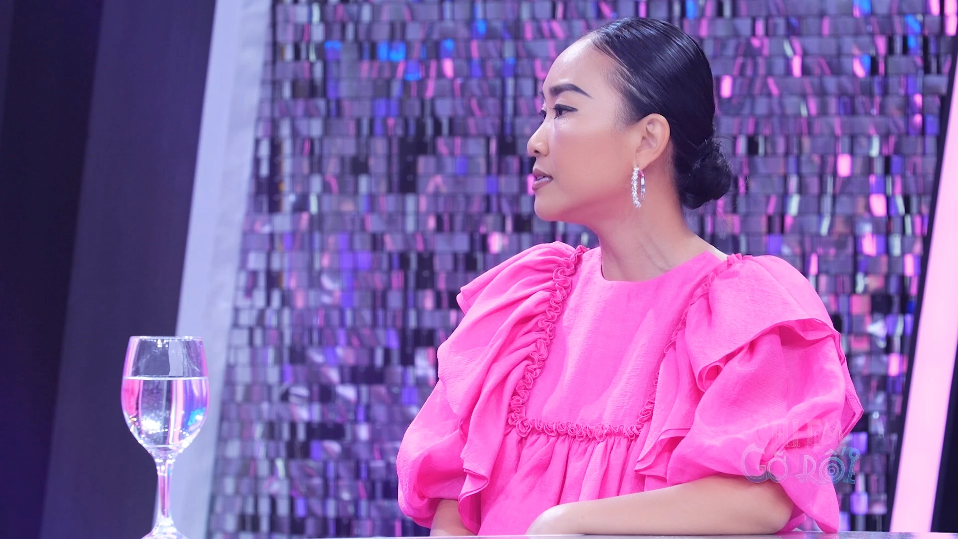 Ca sĩ Đoan Trang bức xúc vì một người phụ nữ bỏ việc để chồng nuôi, nói thẳng một điều - Hình 2