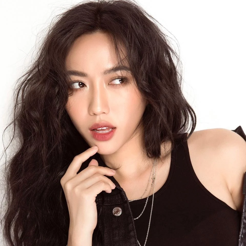 Diệu Nhi từng bị giành vai vì quá xấu, quyết lột xác có chồng đẹp như minh tinh - Hình 8