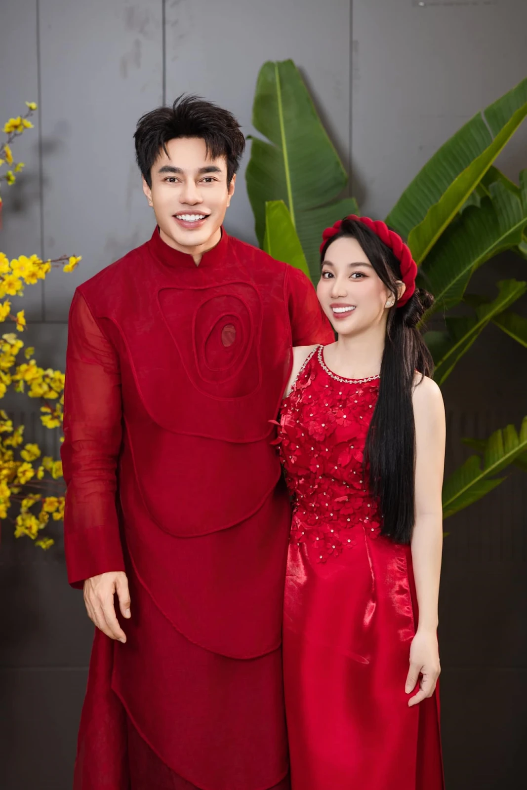 Dương Lâm hết nói ly thân, giờ đồn vợ có con riêng với chồng sau? - Hình 1