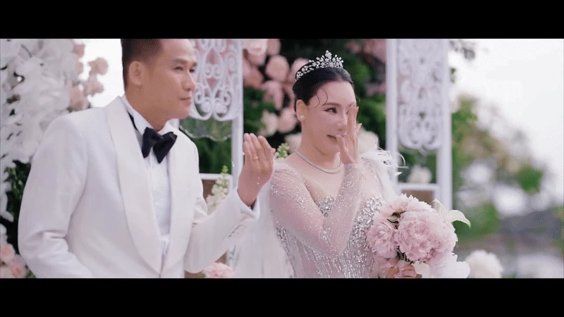 Hồ Quỳnh Hương tặng chồng MV hậu lễ cưới, khoe giọng ngọt lịm ai nghe cũng muốn yêu luôn và ngay! - Hình 3