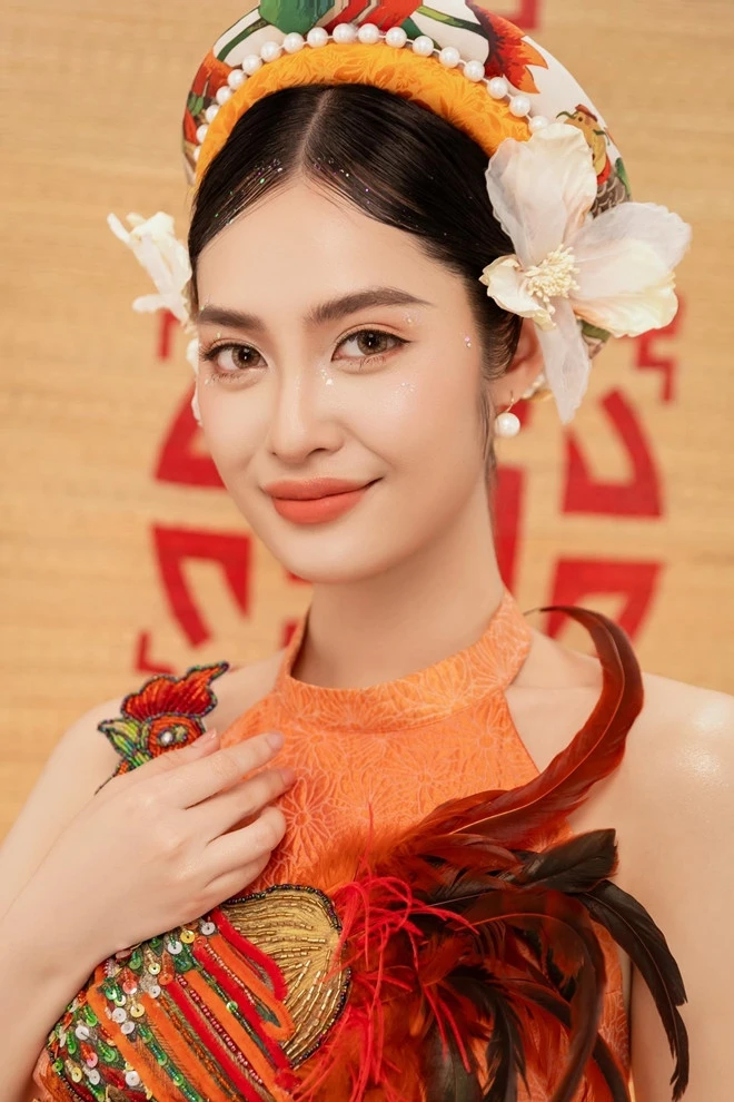 Nông Thúy Hằng: Từ học sinh giỏi văn đến hoa hậu người Tày khiến cả nước tự hào - Hình 5