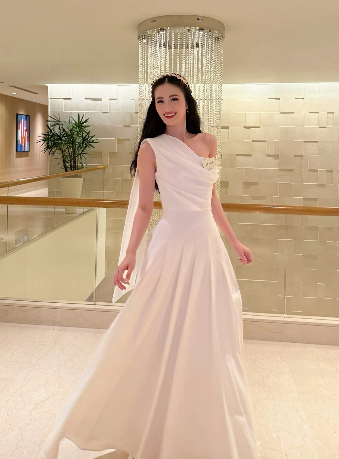Ý Nhi ghi điểm tuyệt đối, lấn át hào quang Opal, cứu lại thời hoàng kim Sen Vàng - Hình 9