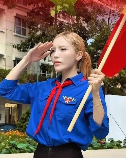 Kỳ Duyên vừa lên mặt với CĐM mặc áo Đoàn, đeo khăn quàng đỏ, liền gặp biến? - Hình 5