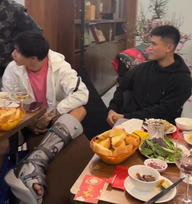 Vợ Văn Hậu xả vai tiểu thư, bật mode chiến bênh chồng bị mỉa, kết câu sốc? - Hình 2